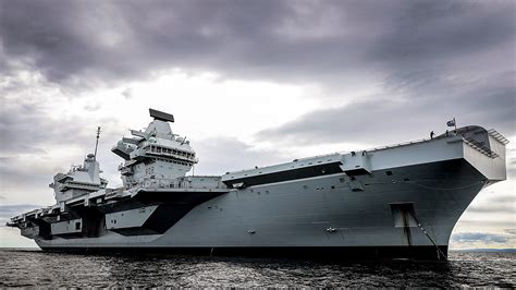 Britain's Biggest Warship Catch up, Series 1: Episode 2 on BBC 2