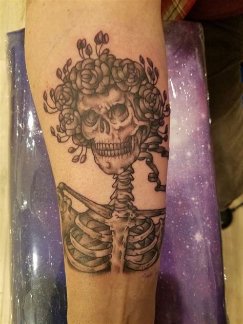 Grateful Dead Bertha Skull And Roses Grateful Dead Tattoo Greatful