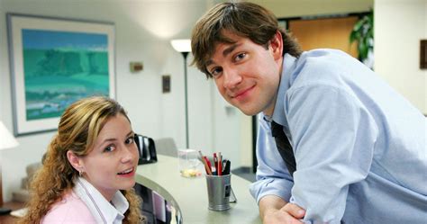 The Office: 10 Pam Beesly Memes Fans Will Love