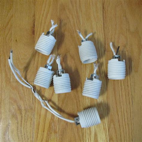 Electrical Light Bulb Sockets White Ceramic 7 Count Set