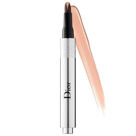Dior Dior Flash Luminizer Radiance Booster Pen | Editorialist