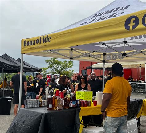 Miami (FL) Hurricanes @ Pitt Panthers | Tailgate Connect