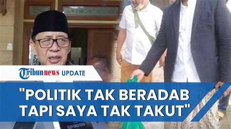 Rumah Dilempar Sekarung Ular Kobra Saat Hendak Bertemu Anies Wahidin