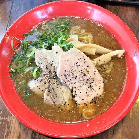 甘味も感じる特徴的な濃厚鶏魚介スープ！麺心よし田の『極・鶏魚介らーめん』 Masaの食べ歩き記録