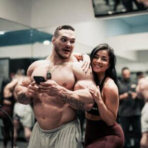 Who Is Maria Carvajal? Meet Bodybuilder Nick Walker Girlfriend