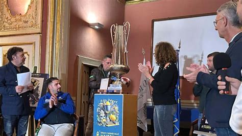 Gran Carnevale Maiorese I Bozzetti Dei Carri Della Edizione