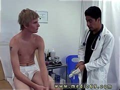 How To Learn In Doctor Is Gay Phingerphuck Removed His Gloves So That Xxx Mobile Porno Videos
