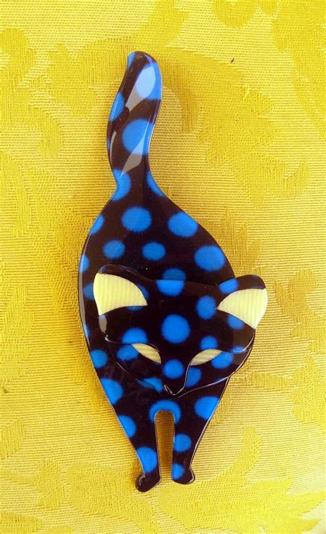 Lea Stein Brooch Cat Spille