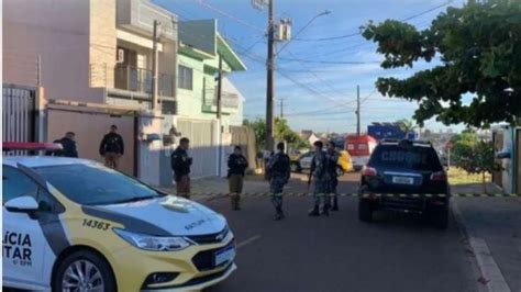 Homem em surto mobiliza equipes do Samu e da polícia ao Jardim Padovani