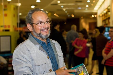 Ernesto Paglia Anuncia Sa Da Da Globo Ap S Anos