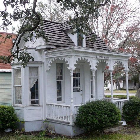 Small Victorian Home Plans