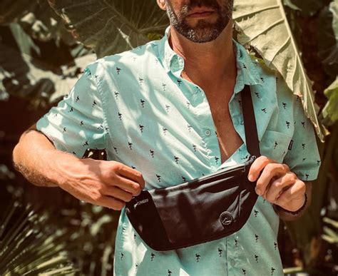 The 16 Best Fanny Packs For Men In 2024 Belt Bags For Every Occasion