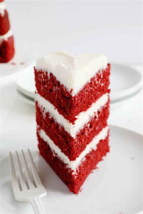 Red Velvet Cake - i am baker