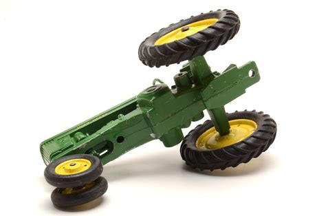 Vintage Ertl John Deere Model 60 Farm Tractor | EBTH