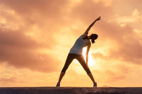 ESTIRAMIENTOS BÁSICOS Como estirar después de correr