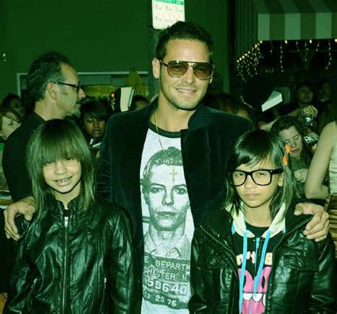 Meet All Of Justin Chambers Children His Married Life And Net Worth