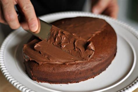 How To Make A Football Shaped Cake Artofit