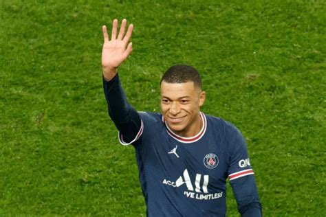 Kylian Mbappe Kirim Sinyal Bertahan Di Psg Real Madrid Meradang