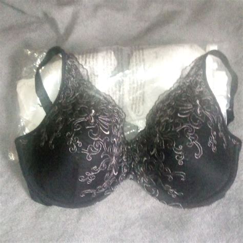 Nwt Playtex Bra Bundle 36dd Playtex Bras Playtex Playtex 18 Hour Bra