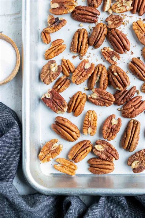 How To Toast Pecans Perfect Every Time Evolving Table