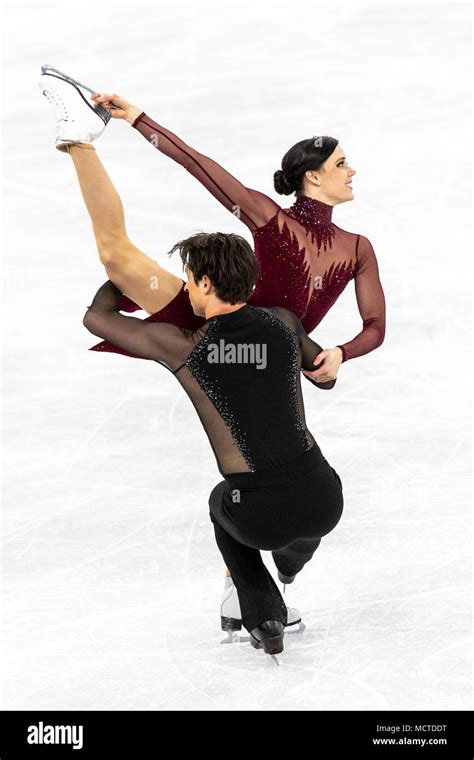 Tessa Virtue/ Scott Moir (CAN) win the gold medal in Figure Skating Ice ...