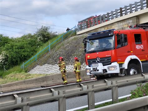 Pożar autokaru przewożącego dzieci na autostradzie A4 Koniec utrudnień