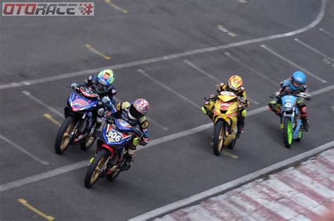 Hasil Race 2 Road Race Piala Presiden Grand Final Kejurnas Motorprix