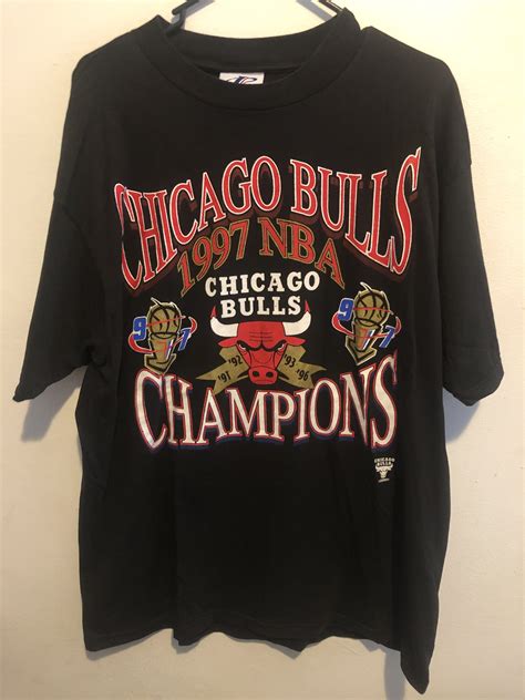 Chicago bulls 1997 NBA Champions - BIDSTITCH