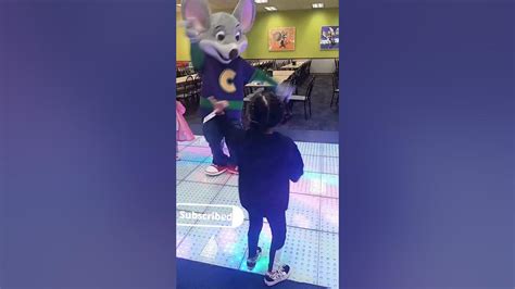 Chuck E Cheese Dance Youtube