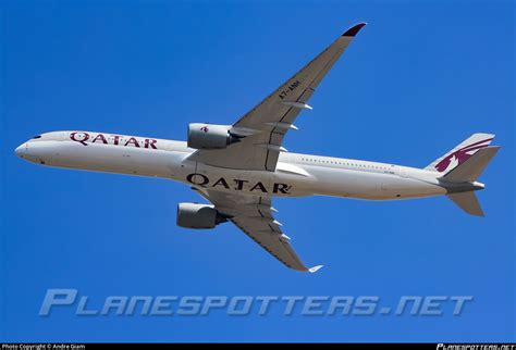 A Anh Qatar Airways Airbus A Photo By Andre Giam Id