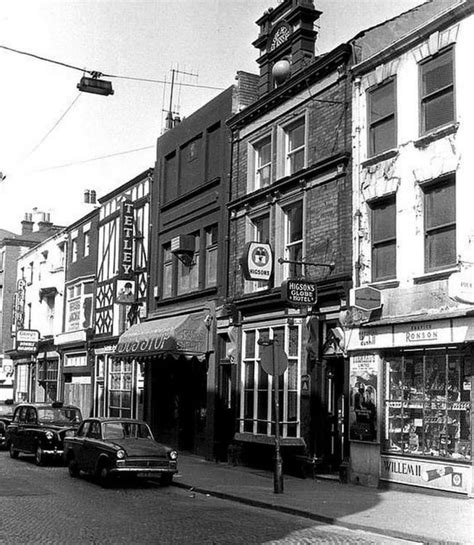 These Stunning Photographs Show How Liverpool Has Changed Through