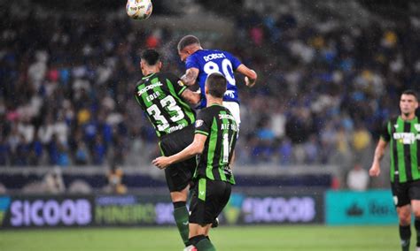 Cruzeiro Robert Sente Dores E Deixa Campo Contra Am Rica