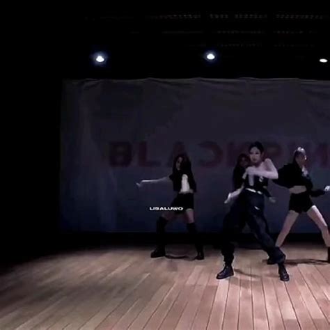 Keşfet Keşfetbeniöneçıkar Blackpink Allmykissesforyou Anasayfa Rose Dance [video] Black