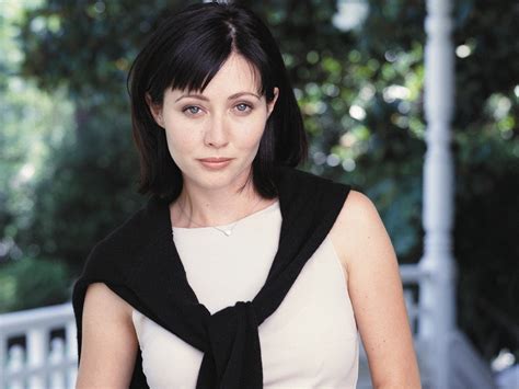 Shannen Wallpaper Shannen Doherty Wallpaper 21532627 Fanpop