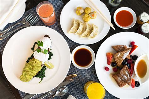 Buffet Breakfast At Ting Shangri La London S Signature Restaurant At