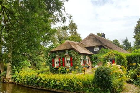 Viagem De Um Dia A Giethoorn E Moinhos De Zaanse Schans A Partir De