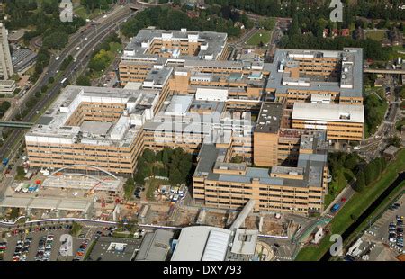 Queens Medical Centre Nottingham Stock Photo - Alamy