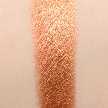 Huda Beauty Nude Medium Obsessions Eyeshadow Palette Review Swatches