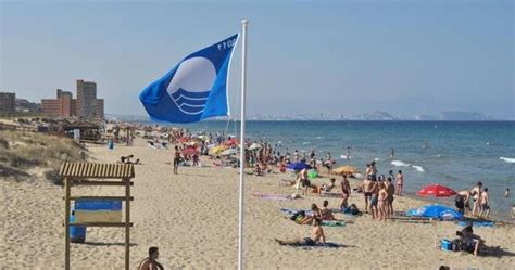 Las Playas De La Comunitat Valenciana Obtienen 134 Distinciones De