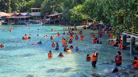 Pesona Pulau Rubiah Di Sabang Tempat Terbaik Untuk Diving Di Aceh