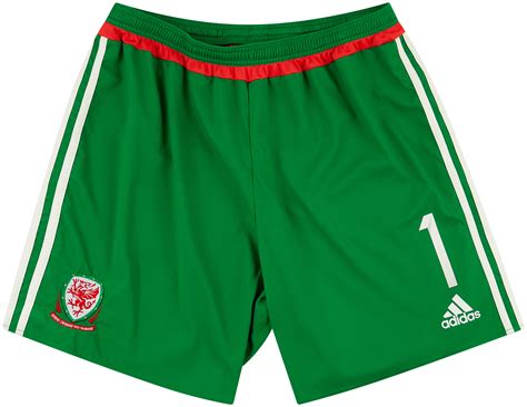 Wales Gk Player Issue Shorts Excellent Xl