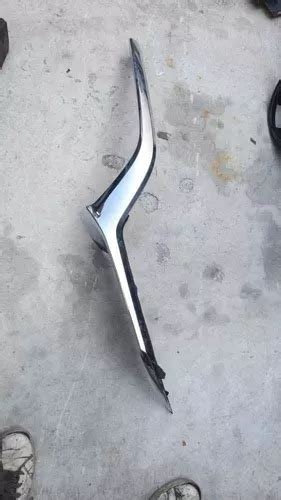 Cromo Parrilla Derecho Mazda Original Cx30 2019 2022 Envío gratis