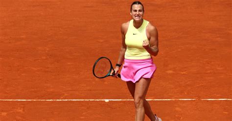 Aryna Sabalenka Battles Magda Linette In Epic Madrid Showdown Wta Tour