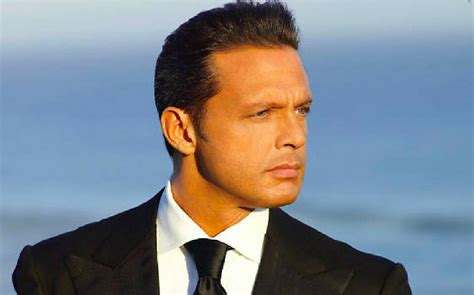 Luis Miguel La Serie Hijo De McCluskey Arremete Contra El Cantante