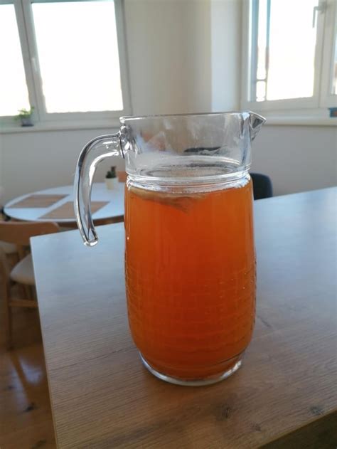 Whats Growing At The Bottom Rkombucha