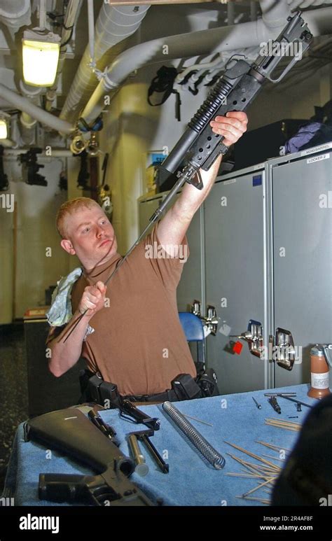 Us Navy Machinist Mate Stock Photo Alamy