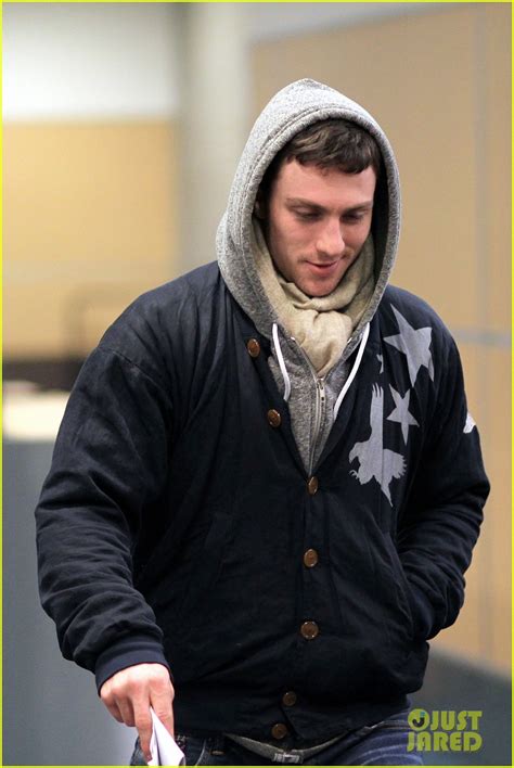 Aaron Taylor-Johnson & Bryan Cranston: 'Godzilla' Begins This Week!: Photo 2829344 | Aaron ...