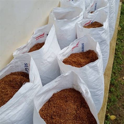 Jual Media Tanam Cocopeat Serbuk Sabut Kelapa Cangkok Tanaman Karung