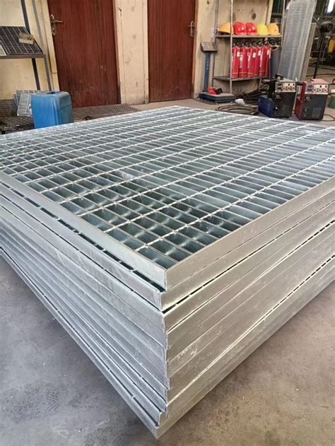 Steel Grid Floor Metal Grating Walkway Platform Galvanized Steel