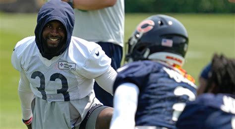 Jaylon Johnson Hopes To Remain With Bears Seeks Contract Extension